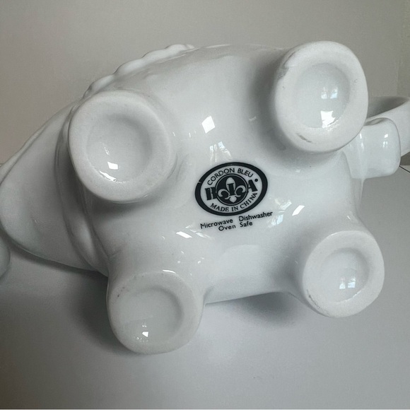 Cordon Bleu White Elephant Ceramic Teapot Microwave Dishwasher Oven Safe EUC - Picture 7 of 8
